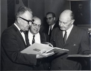 Group Portrait 0156a