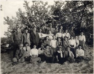 PHOTO WITHOUT IDENTIFIED INDIVIDUALS - Biologists, University of Michigan Biological Station, Douglas Lake, Michigan, 1910