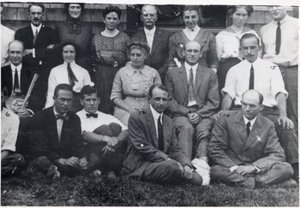 Group Portrait 0450c