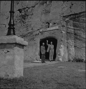 Hodge, Walter Henricks