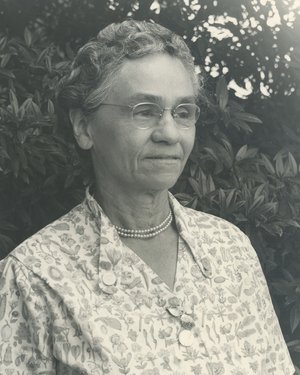 Lawton, Elva