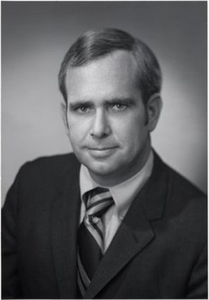 Raven, Peter Hamilton