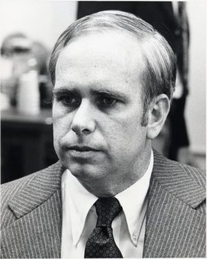 Raven, Peter Hamilton