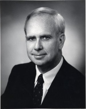 Raven, Peter Hamilton