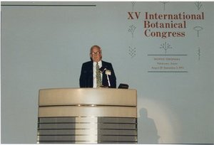 Raven, Peter Hamilton