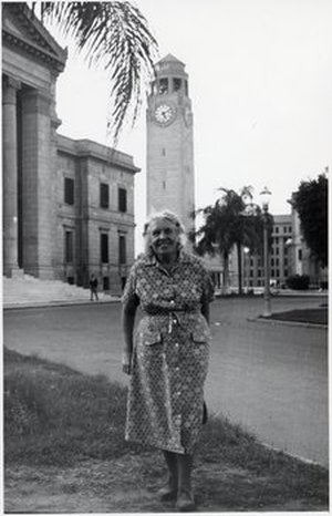 Tackholm, Vivi Laurent