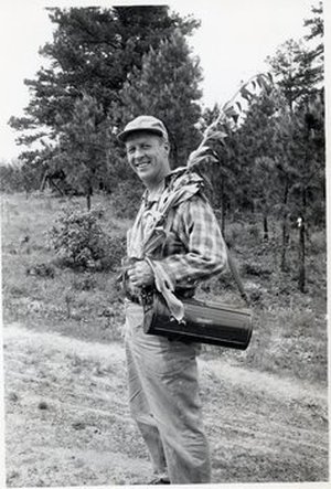 Woodson, Robert Everard, Jr.
