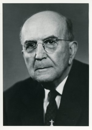 Edgerton, Claude Wilbur