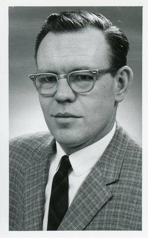 Edgington, Lloyd Vernon