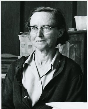 Esterhuysen, Elsie Elisabeth