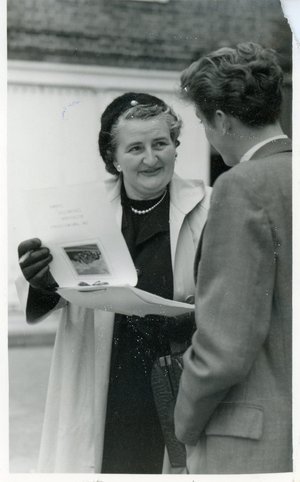 Everard, Barbara M. Steyning